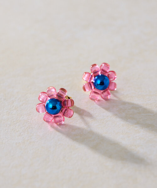 日本未入荷＊2020A nach PAPILLON LONGUES ピアス セール】《WEB限定》カラービーズフラワーピアス（ピアス（両耳