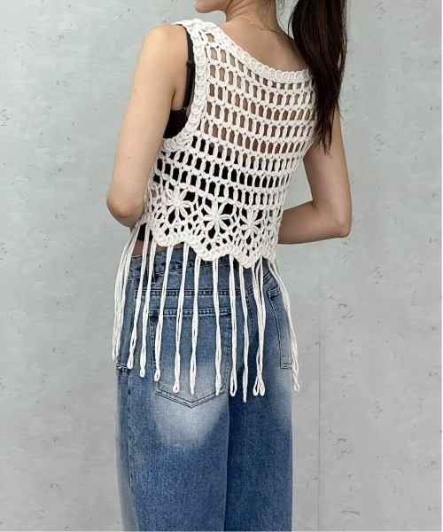 Per sist ence（パーシエンス）の「クロシェ編みフリンジベスト（ベスト・レディース・アイボリー/ブラック・ONE SIZE）」の13枚目の写真
