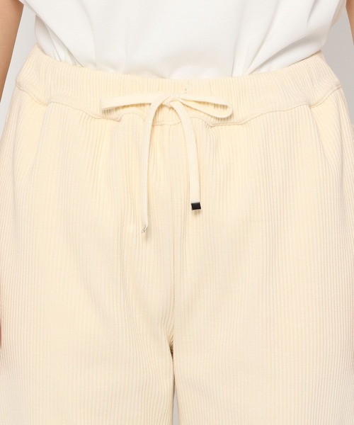 LOWRYS FARM（ローリーズファーム）の「カットリブセミフレアパンツ 496537（その他パンツ・レディース・その他19/アイボリー/ブラック/ブラウン/レッド/パープル/ネイビー/グレー・MEDIUM/LARGE）」の22枚目の写真