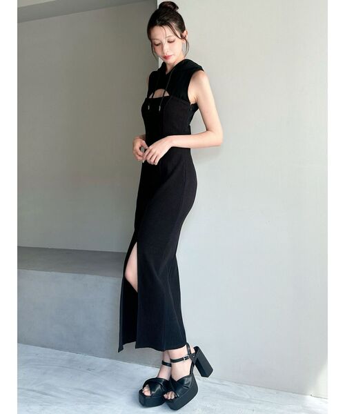 Randy カットアウトフーディーワンピース カットアウトフーディーワンピース – Randy