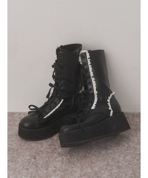 merry jenny（メリージェニー）の「ribbonレースアップブーツ（ブーツ・レディース・ブラウン/ブラック・MEDIUM/LARGE）」の12枚目の写真