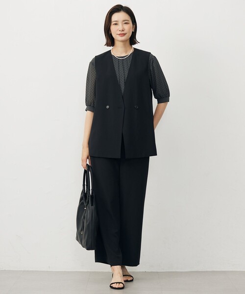 J.PRESS(ジェイプレス)の「【洗える・吸水速乾・接触冷感・セットアップ対応】Light ジョーゼット ジレ(その他アウター・レディース・ブラック系/ベージュ系/ネイビー系・T13)」の4枚目の写真