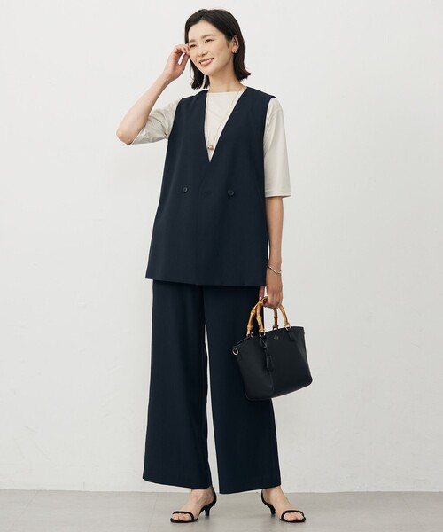 J.PRESS(ジェイプレス)の「【洗える・吸水速乾・接触冷感・セットアップ対応】Light ジョーゼット ジレ(その他アウター・レディース・ブラック系/ベージュ系/ネイビー系・T13)」の6枚目の写真