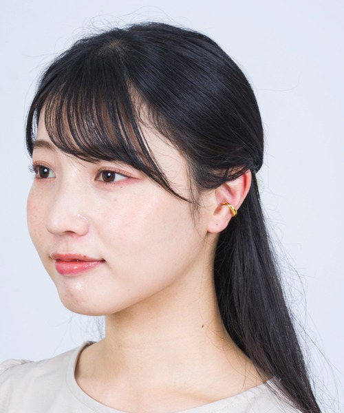TOM WOOD(トムウッド)の「【TOMWOOD/トムウッド】Ear Cuff Slim Gold ゴールド イヤーカフ ユニセックス(イヤーカフ・レディース・ゴールド・S/M)」の22枚目の写真