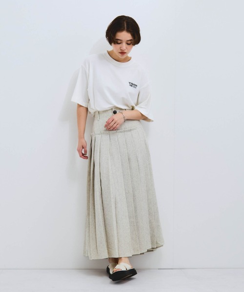 VICKY(ビッキー)の「【VISION STREET WARE】HY-TECHロゴプリントTシャツ≪洗濯機で洗える≫(Tシャツ/カットソー・レディース・ホワイト/ブラック・M)」の4枚目の写真