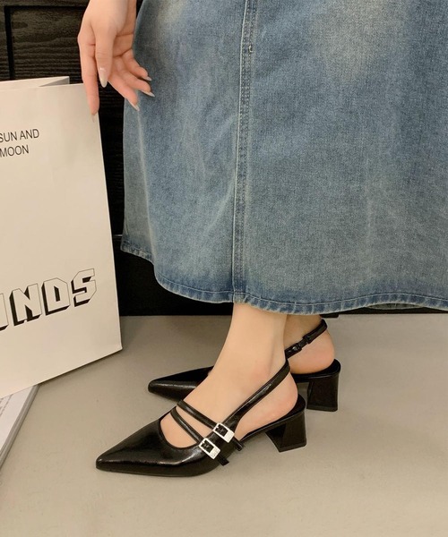 aimoha(アイモハ)の「ポインテッドトゥサンダル (SS)(サンダル・レディース・ブラック/オフホワイト/シルバー・23.5cm/24.5cm/23.0cm/24.0cm/25.0cm)」の11枚目の写真