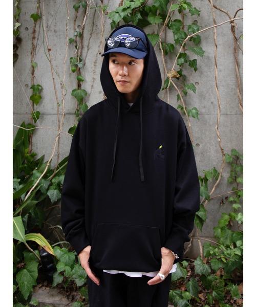 APPLEBUM ブラック プルオーバーパーカー　XL BLACK APPLE” Sweat Parka（パーカー）｜APPLEBUM（アップルバム）の