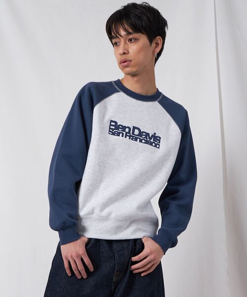 BEN DAVIS(ベンデイビス)の「【BEN DAVIS(ベンデイビス)】CENTER LOGO RAGLAN CREW (70's FIT) / スウェット ラグラン クルーネック 刺繍 裏起毛(スウェット・メンズ・バーガンディー/ブラック/アッシュグレー/ブルーグレー・X-LARGE/LARGE/MEDIUM)」の3枚目の写真