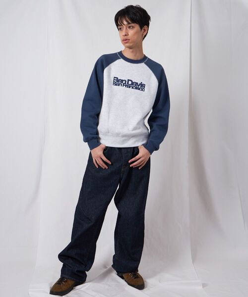 BEN DAVIS(ベンデイビス)の「【BEN DAVIS(ベンデイビス)】CENTER LOGO RAGLAN CREW (70's FIT) / スウェット ラグラン クルーネック 刺繍 裏起毛(スウェット・メンズ・バーガンディー/ブラック/アッシュグレー/ブルーグレー・X-LARGE/LARGE/MEDIUM)」の11枚目の写真