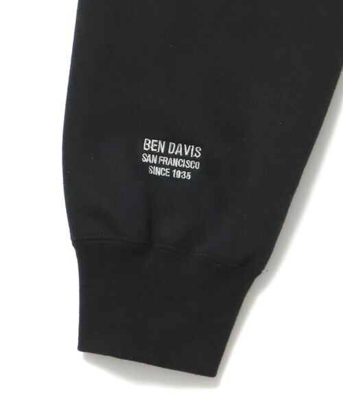 BEN DAVIS(ベンデイビス)の「【BEN DAVIS(ベンデイビス)】CENTER LOGO RAGLAN CREW (70's FIT) / スウェット ラグラン クルーネック 刺繍 裏起毛(スウェット・メンズ・バーガンディー/ブラック/アッシュグレー/ブルーグレー・X-LARGE/LARGE/MEDIUM)」の17枚目の写真