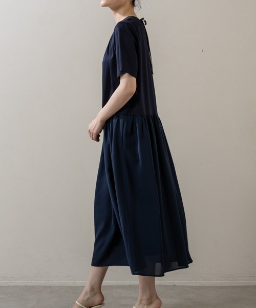 Sono(ソーノ)の「【新作5/8発売】ご自宅でお洗濯可能/UVカット/ストレッチ/接触冷感【SONO/ソーノ】エッセンシャルコットンTeeワンピース(ワンピース・レディース・ネイビー/ブラック・F)」の8枚目の写真