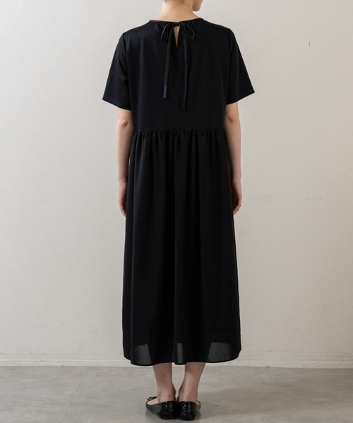 Sono(ソーノ)の「【新作5/8発売】ご自宅でお洗濯可能/UVカット/ストレッチ/接触冷感【SONO/ソーノ】エッセンシャルコットンTeeワンピース(ワンピース・レディース・ネイビー/ブラック・F)」の13枚目の写真