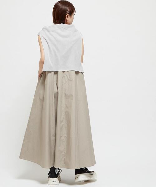 CONVERSE TOKYO（コンバーストウキョウ）の「SLEEVELESS GATHERED VOLUME DRESS（ワンピース・レディース・チャコールグレー/ベージュ/ピンク・FREE）」の12枚目の写真
