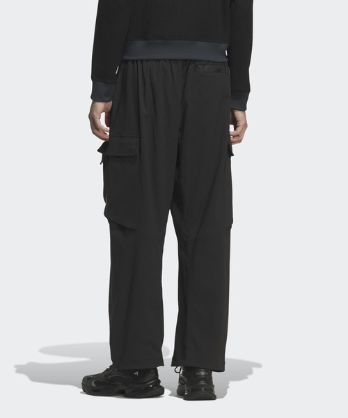 adidas（アディダス）の「シティエスケープ ルーズフィット フルレングス ストレッチヘム カーゴパンツ / アディダス adidas（カーゴパンツ・メンズ・ブラック/ブラウン・XX-LARGE/3XL/LARGE/MEDIUM/SMALL/X-LARGE/X-SMALL）」の3枚目の写真