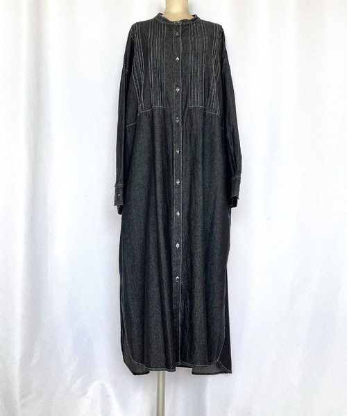 Q（キュー）の「ピンタックデニムワンピース（シャツワンピース・レディース・ネイビー/ブラック・MEDIUM）」の3枚目の写真