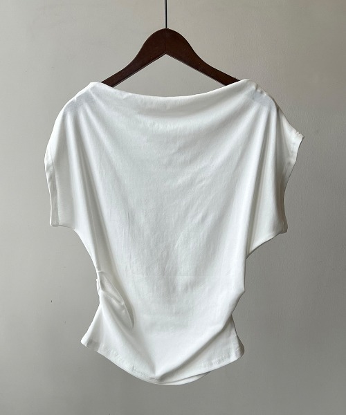PIN(ピン)の「オフショルダートップス(Tシャツ/カットソー・レディース・ブラウン/ブラック/ホワイト・FREE)」の10枚目の写真