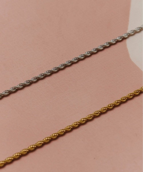 Su1.（スイ）の「【Su1.】【金属アレルギー対応】【ステンレス】ツイストチェーンネックレス（ネックレス・レディース・シルバー/ゴールド・FREE）」の13枚目の写真