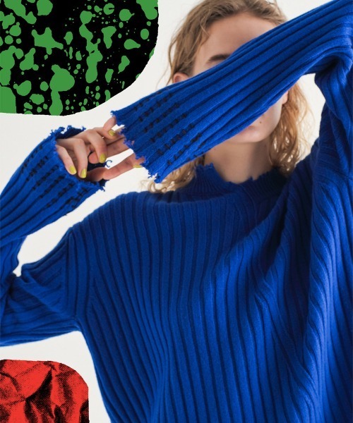 stitching knit top