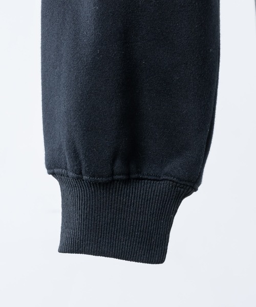 17HR（セブンティーンアワーズ）の「【ユニセックス】コンパクトダブルジップパーカー（パーカー・レディース・ブラック/グレー・FREE）」の14枚目の写真