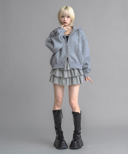 17HR（セブンティーンアワーズ）の「【ユニセックス】コンパクトダブルジップパーカー（パーカー・レディース・ブラック/グレー・FREE）」の9枚目の写真