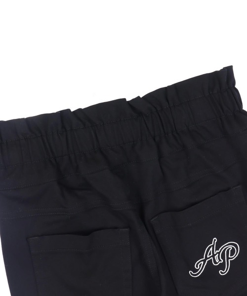 ANAP kids(アナップキッズ)の「ハイウエスト ストレッチ フレア パンツ【ジュニアお揃い】(その他パンツ・キッズ・ブラック・110cm/120cm/130cm)」の12枚目の写真