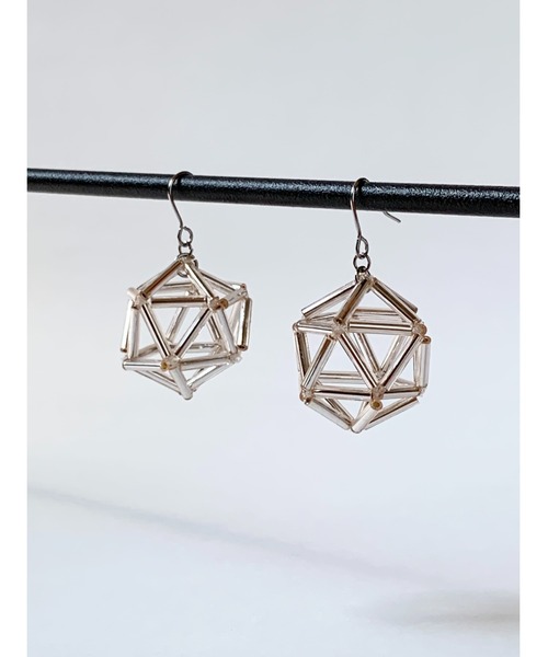 tone(トーン)の「【TOMEI LAB】ヒンメリ風 正二十面体 ピアス(MA)(ピアス(両耳用)・レディース・ピンクゴールド/ゴールド/ライトブルー・FREE)」の13枚目の写真