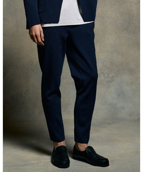 wjk(ダヴルジェイケイ)の「"function knit easy slacks (jacquard check)"(スラックス・メンズ・ネイビー/ブラック・SMALL/MEDIUM/LARGE/X-LARGE)」の2枚目の写真