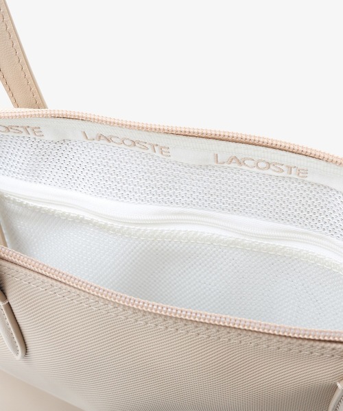 LACOSTE（ラコステ）の「L.12.12 CONCEPT スモールサイズトートバッグ（トートバッグ・レディース・サンドベージュ/ダークネイビー/ブラック・FREE）」の11枚目の写真