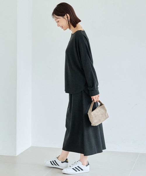 LAVEANGE（ラビアンジェ）の「ニットライクドルマンセットアップ