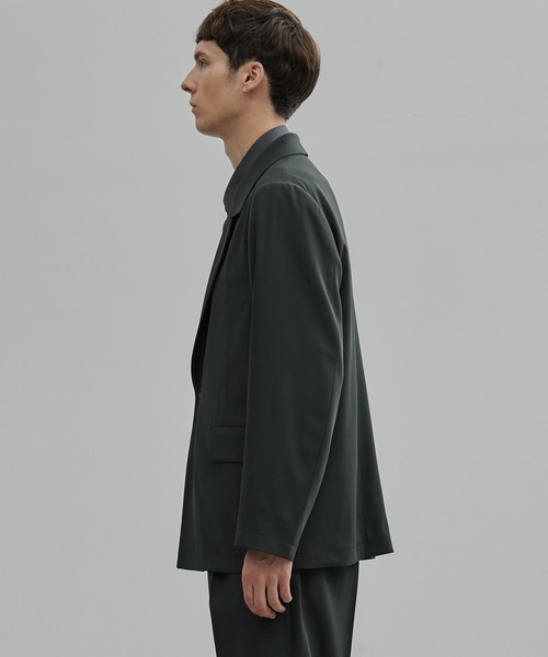 UNITED TOKYO(ユナイテッドトウキョウ)の「TECHNO WOOL リラックスジャケット(テーラードジャケット・メンズ・ダークグレー/ブラック/オリーブ・1/2)」の19枚目の写真