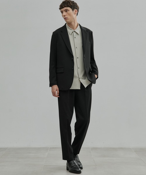 UNITED TOKYO（ユナイテッドトウキョウ）の「アウトラスト ベーシック ジャケット | セットアップ可/体温調節機能/オフィスカジュアル/冬服/通勤/オケージョン/オールシーズン（テーラードジャケット・メンズ・ブラック/ライトブラウン/グリーン/ブラウン/ネイビー/ダークグレー・1/2/3/4）」の13枚目の写真