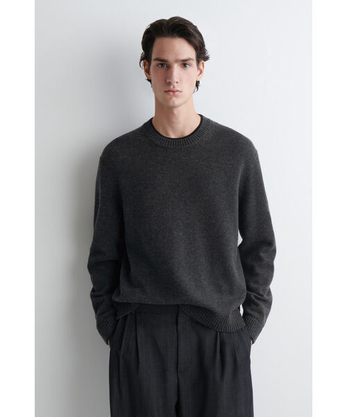COS レイヤードメリノウールセーター ニット チャコール レイヤードメリノウールセーター（ニット/セーター）｜COS（コス）の