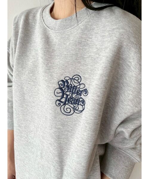 EVRIS(エヴリス)の「【裏起毛】Bitter Heart BIG スウェットトップス(スウェット・レディース・パープル/ブラウン/グレー/ブラック・FREE)」の19枚目の写真