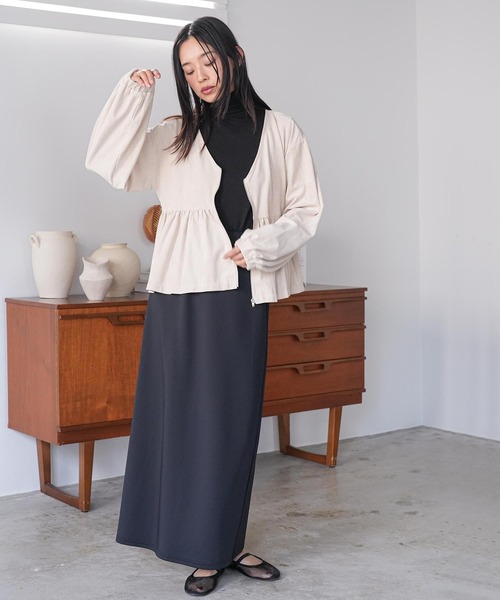 mili an deni(ミリアンデニ)の「スウェードフロントジップペプラムブラウス(ノーカラージャケット・レディース・ブラウン/キャメル/ライトベージュ・M)」の8枚目の写真