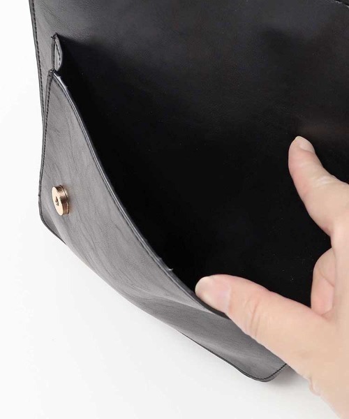 Bleu Bleuet(ブルーブルーエ)の「ベルト縦型サッチェルバッグ(バックパック/リュック・レディース・ブラウン/ワイン/ブラック・FREE)」の9枚目の写真