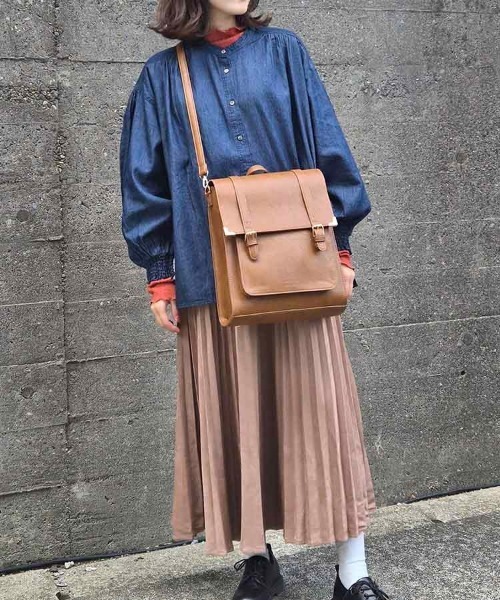 Bleu Bleuet(ブルーブルーエ)の「ベルト縦型サッチェルバッグ(バックパック/リュック・レディース・ブラウン/ワイン/ブラック・FREE)」の22枚目の写真