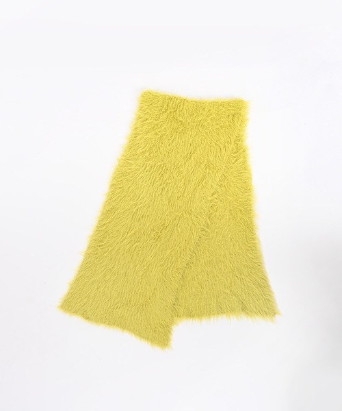 Narcissus(ナルシス)の「シャギーボリュームマフラー/カラーマフラー(マフラー・レディース・イエロー/レッド/ブラック・FREE)」の6枚目の写真