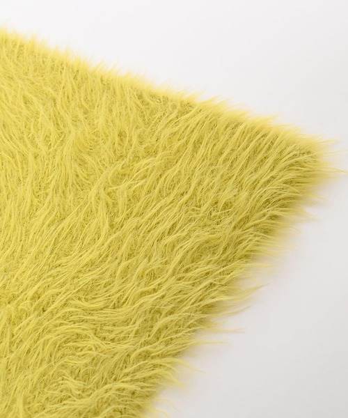 Narcissus(ナルシス)の「シャギーボリュームマフラー/カラーマフラー(マフラー・レディース・イエロー/レッド/ブラック・FREE)」の7枚目の写真