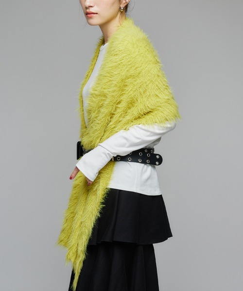 Narcissus(ナルシス)の「シャギーボリュームマフラー/カラーマフラー(マフラー・レディース・イエロー/レッド/ブラック・FREE)」の19枚目の写真