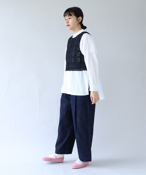 yuni(ユニ )の「コットンレース 2way ビスチェ(ベスト・レディース・ホワイト/ブラック・FREE)」の8枚目の写真