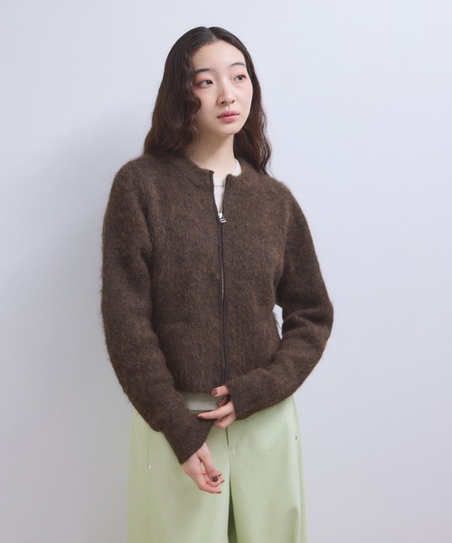 ADAM ET ROPE'（アダムエロペ）の「【WEB限定】フラッフィージップショートカーディガン（カーディガン/ボレロ・レディース・ダークブラウン/キナリ/イエロー/グレー・FREE）」の14枚目の写真