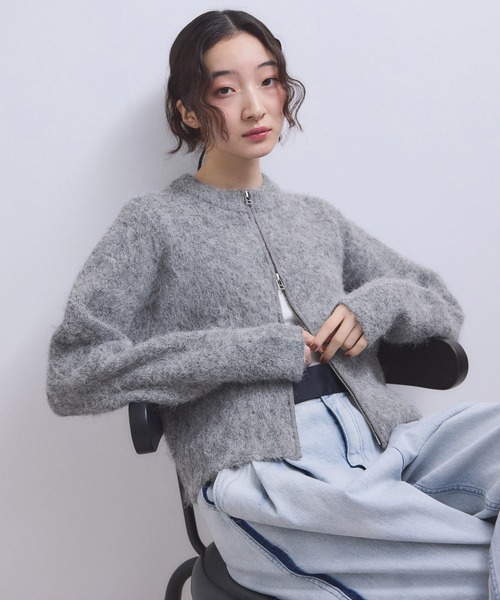 ADAM ET ROPE'（アダムエロペ）の「【WEB限定】フラッフィージップショートカーディガン（カーディガン/ボレロ・レディース・ダークブラウン/キナリ/イエロー/グレー・FREE）」の16枚目の写真