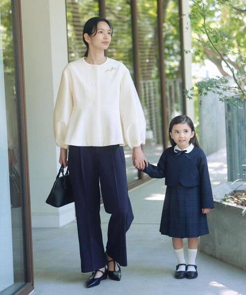 green label relaxing（グリーンレーベルリラクシング）の「［size SHORT/TALLあり］パウドレ ワイド パンツ ウォッシャブル ストレッチ（スラックス・レディース・ネイビー/ブラック・TALL/46/44/42/40/38/36/34/SHORT）」の4枚目の写真