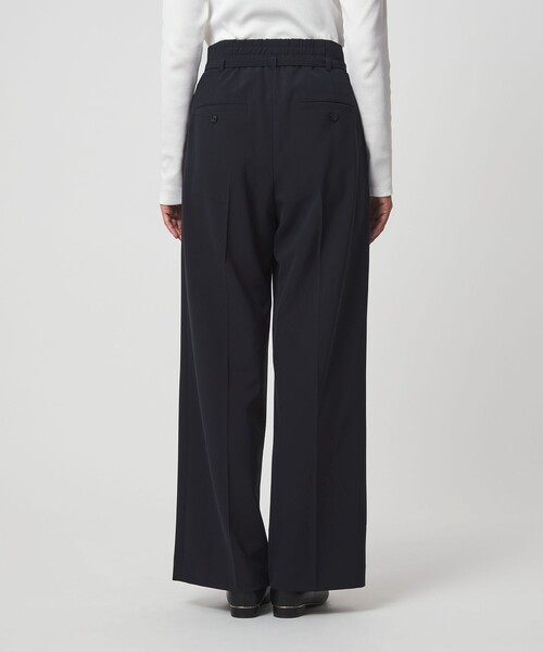 green label relaxing（グリーンレーベルリラクシング）の「［size SHORT/TALLあり］パウドレ ワイド パンツ ウォッシャブル ストレッチ（スラックス・レディース・ネイビー/ブラック・TALL/46/44/42/40/38/36/34/SHORT）」の14枚目の写真