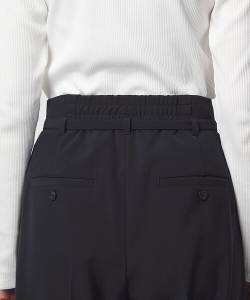 green label relaxing（グリーンレーベルリラクシング）の「［size SHORT/TALLあり］パウドレ ワイド パンツ ウォッシャブル ストレッチ（スラックス・レディース・ネイビー/ブラック・TALL/46/44/42/40/38/36/34/SHORT）」の12枚目の写真