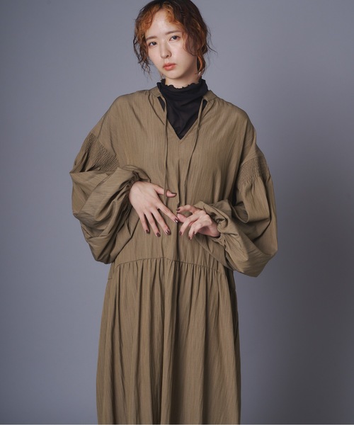 スモッキングギャザーワンピース（ワンピース）｜terrace（テラス）の