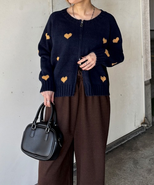 ISOOK ハンドメイドニット　ニットカーディガン ボタン付き　アイスー ISOOK ハンドメイドニット ニットカーディガン ボタン付き アイスー