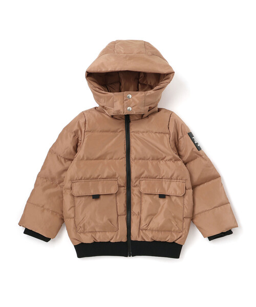 BeBe(ベベ)の「【撥水加工】タフタフラップポケットフードダウンコート(ダウンジャケット/コート・キッズ・キャメル/ブルー・110cm/120cm/130cm/150cm/140cm)」の11枚目の写真