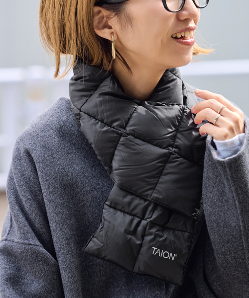 FRAMeWORK（フレームワーク）の「TAION/タイオン BASIC DOWN スカーフ（マフラー・レディース・キャメル/ブラウン/ブラック/ベージュ・FREE）」の3枚目の写真