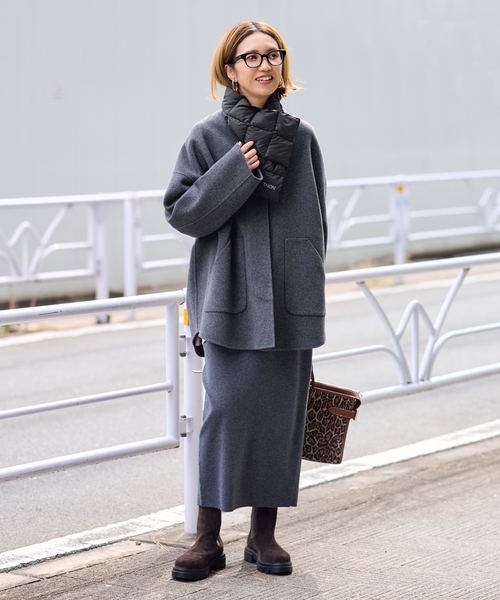 FRAMeWORK（フレームワーク）の「TAION/タイオン BASIC DOWN スカーフ（マフラー・レディース・キャメル/ブラウン/ブラック/ベージュ・FREE）」の5枚目の写真